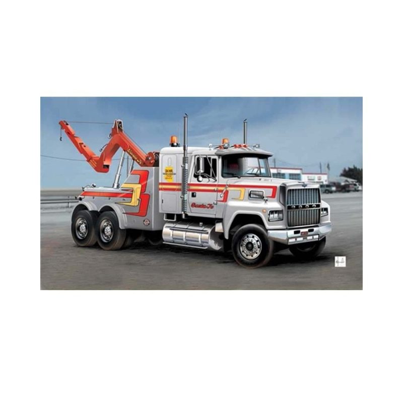 Italeri Us Wrecker Truck (1/24) 3825
