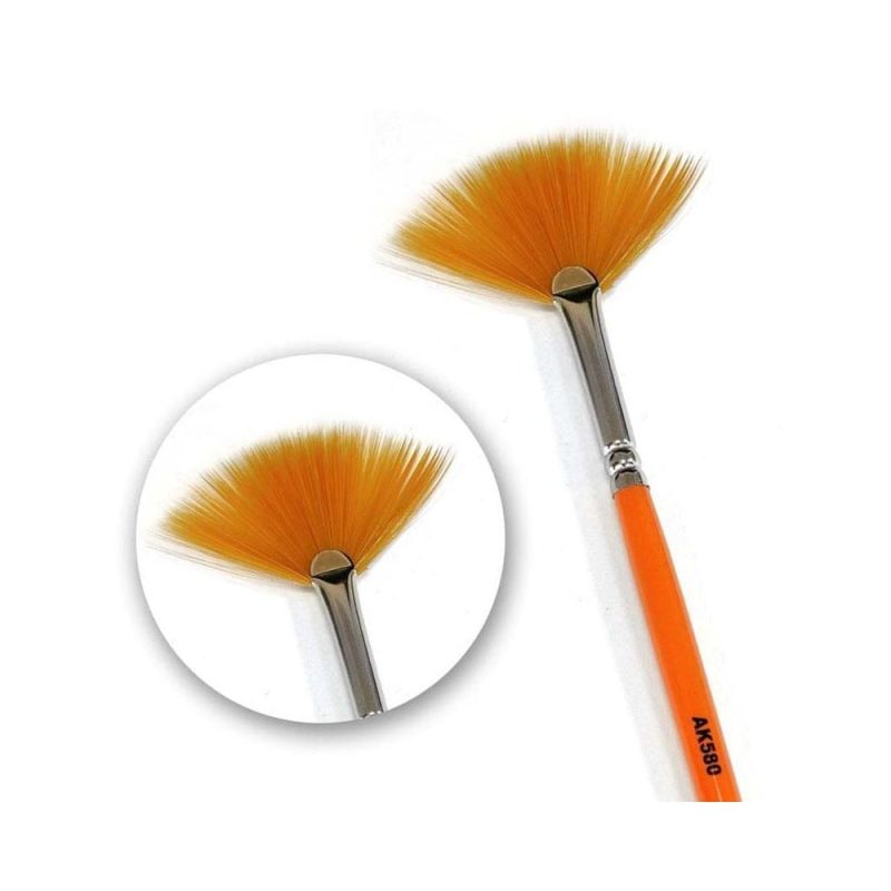 AK Interactive Weathering Brush Fan Shape AK-580