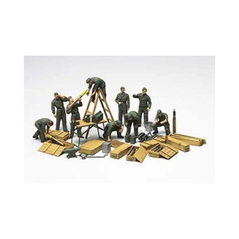 Tamiya WWII German Tank Crew Field Maintenance Set (1/48) 32547