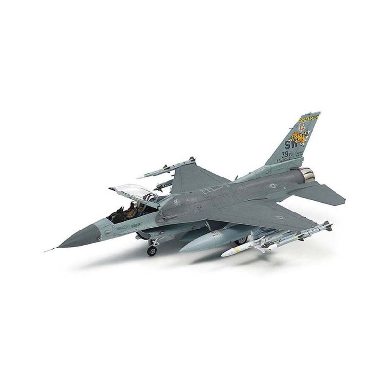 Tamiya F-16 CJ Fighting Falcon Block 50 w/Full Equipment (1/72) 60788