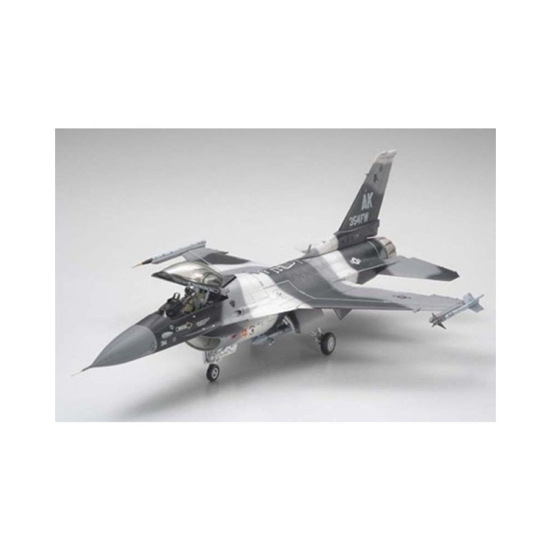Tamiya F-16C/N Aggressor/Adversary (1/48) 61106