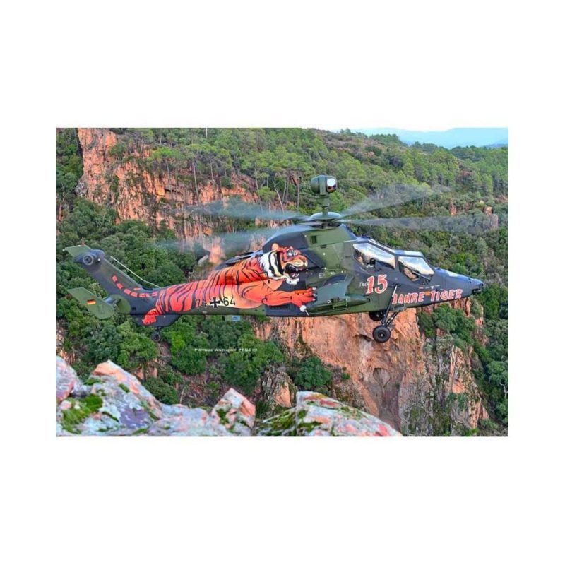 Revell Eurocopter "15 Years Tiger" (1/72) Model Set 63839