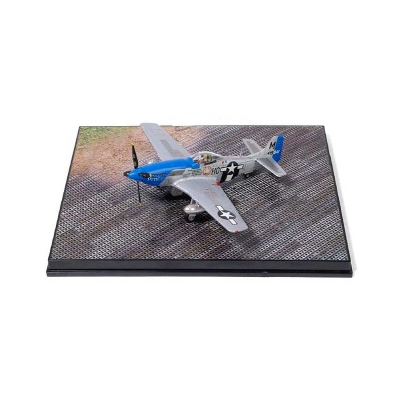Forces of Valor P-51D Mustang Petie 3rd (1/72) FOV-812013A