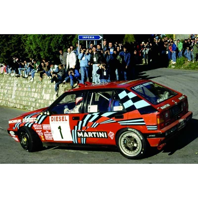Italeri Lancia Delta HF Integrale Sanremo (1/24) 4712