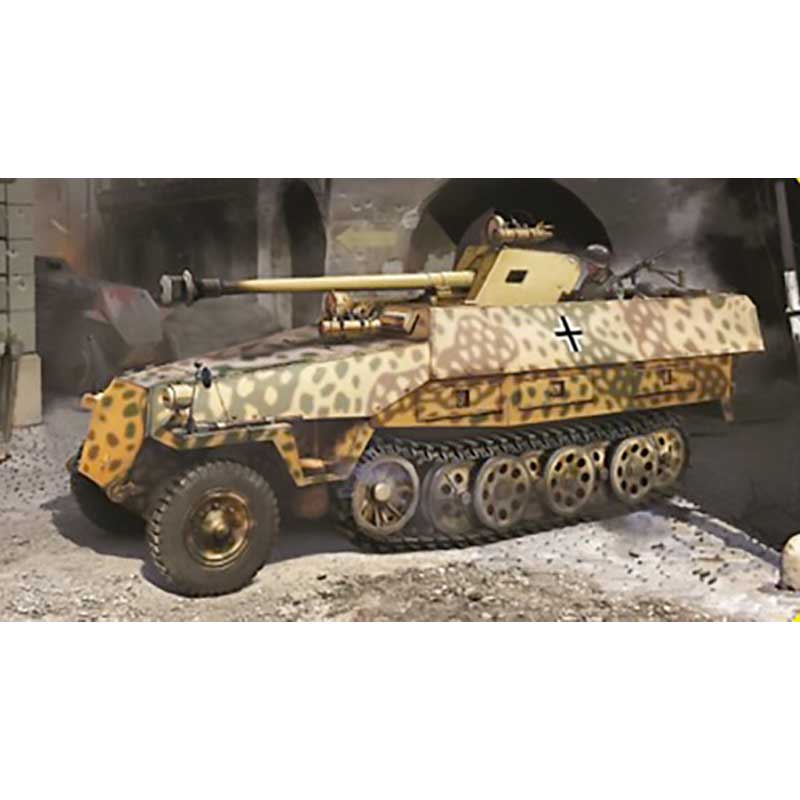 Dragon Sd.Kfz.251/22 Ausf.D w/Night Vision Falke (1/35) 6994
