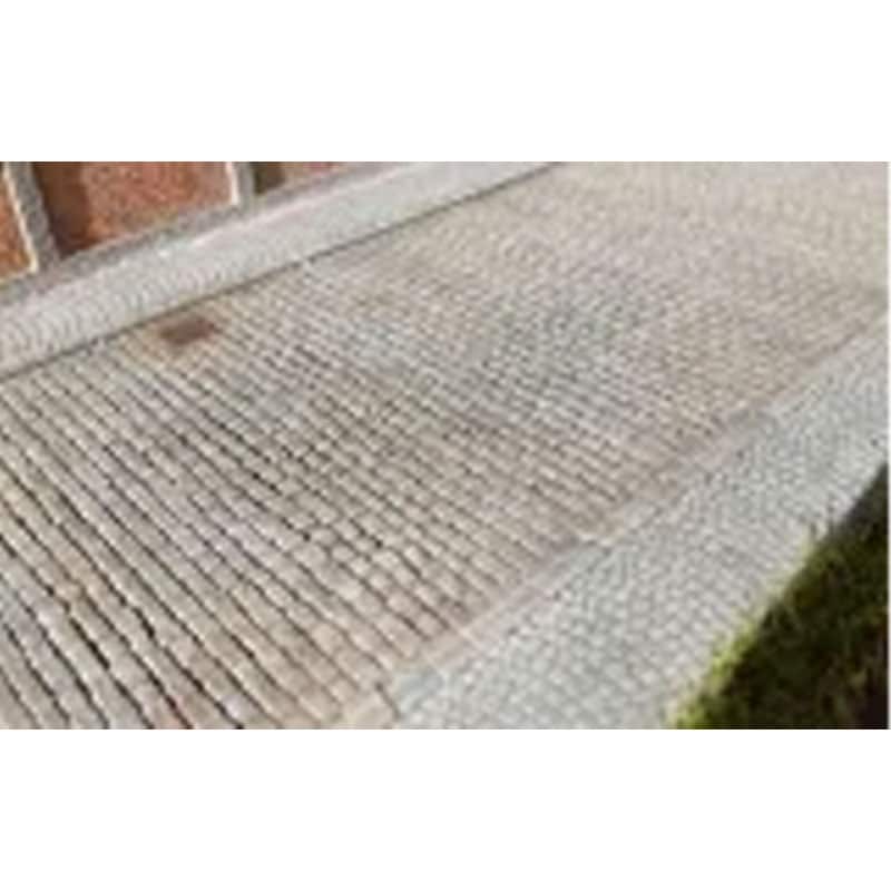 Straight Street - Cobblestone (N) 46900 Model Scene