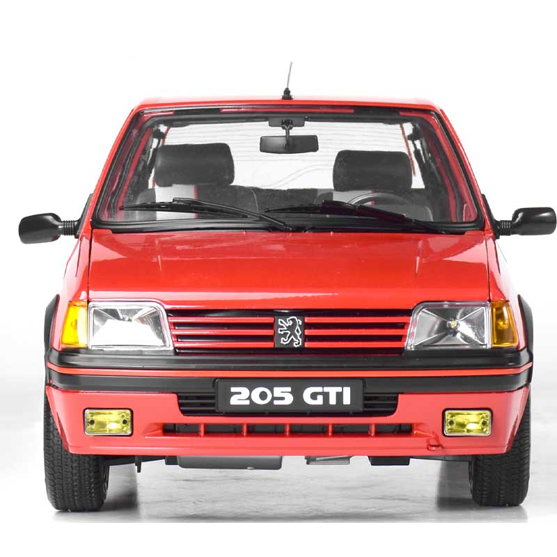 1/8 Red Peugeot 205 1.9 GTI IXO Collections