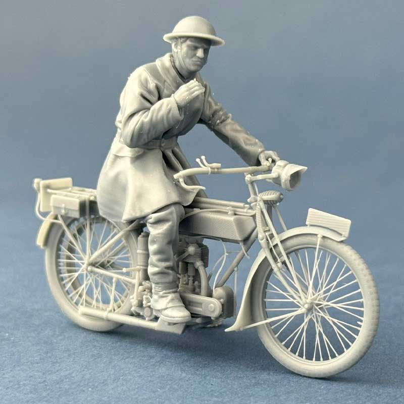 Copper State Models British Dispatch Rider On Break (1/32) F32-064